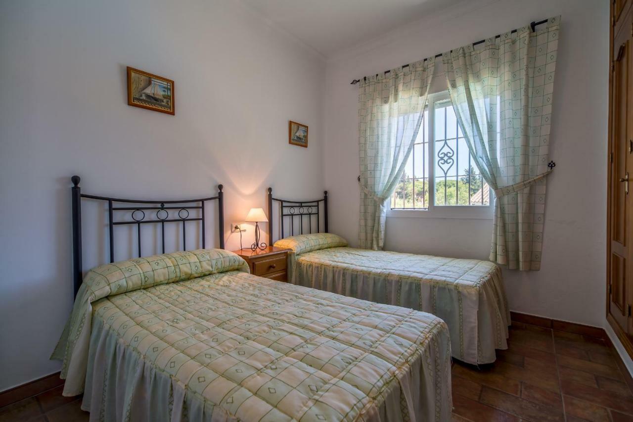 Chalet Miriam II كونيل ذي لا فرونتيرا المظهر الخارجي الصورة